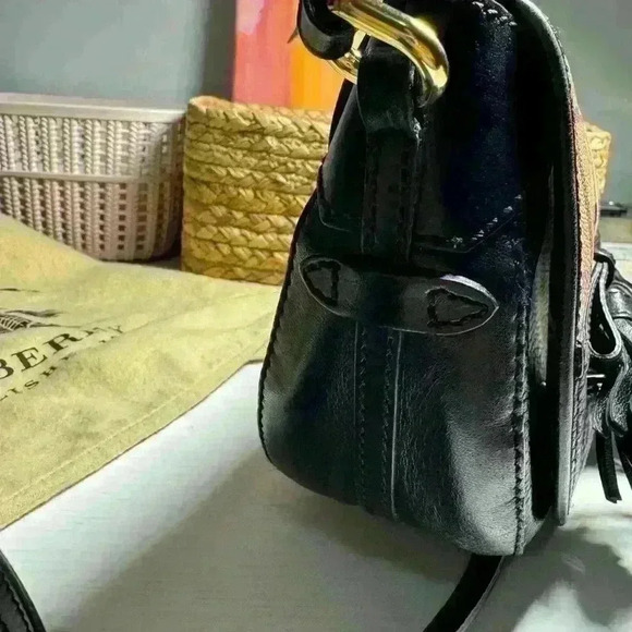 BURBERRY Haymarket Check MaydownCrossbody Bag Black - Picture 4 of 15